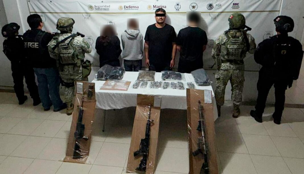 En QRoo capturan a cuatro personas relacionadas con el homicidio doloso de un elemento policiaco