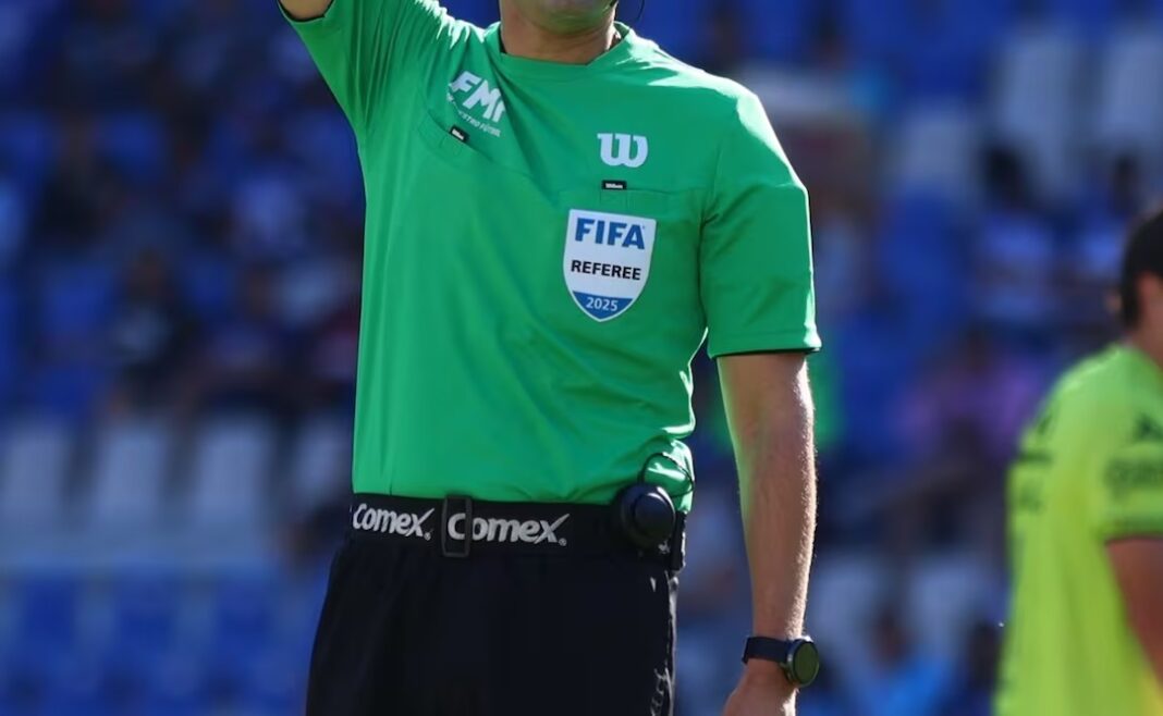 También los arbitros son mundialistas ¿Quiénes son los réferi mexicanos que participarán en el Mundial 2026?