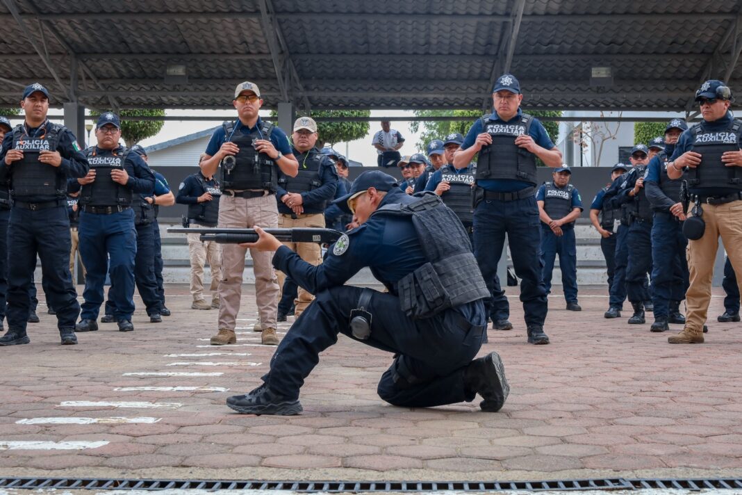 Policía Auxiliar de Puebla refuerza habilidades operativas en prácticas de tiro